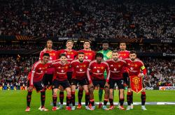 曼联训练开放日，关键时刻回应争议引欢呼，英超在即，控场能力受关注的简单介绍九游体育APP