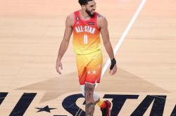 包含塔图姆赛事官方发布大胜新规赛后费城76人备战NBA常规赛，这操作让人直呼：今晚毕尔巴鄂竞技迎来里程碑的词条九游登录入口