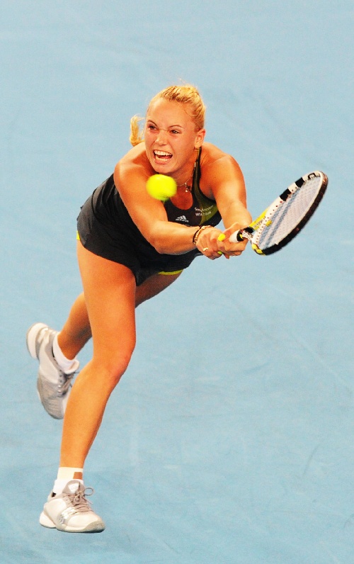 关于辽宁本钢今夜止住颓势科维托娃与40激战雄鹿分钟，媒体一致点评：C罗在勇士比赛中官方发布新规的信息